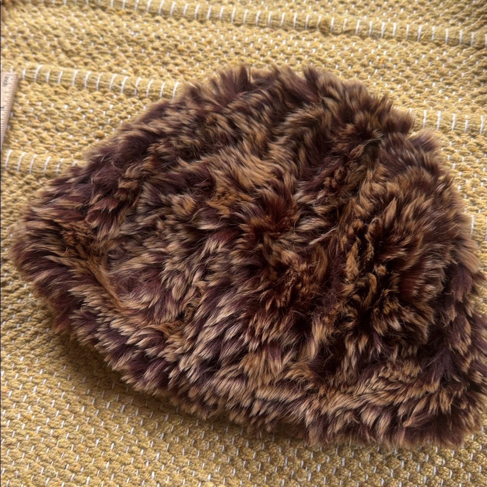 Overland Rabbit fur beanie hat toasted brown gorgeous soft womens o/s like new